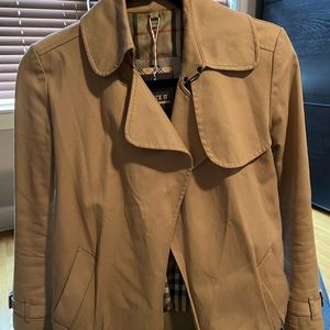 Burberry Short Cropped Trench Bomber belted Wrap Jacket XS 0-2